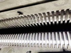 污泥軟體擠條造粒機(jī)